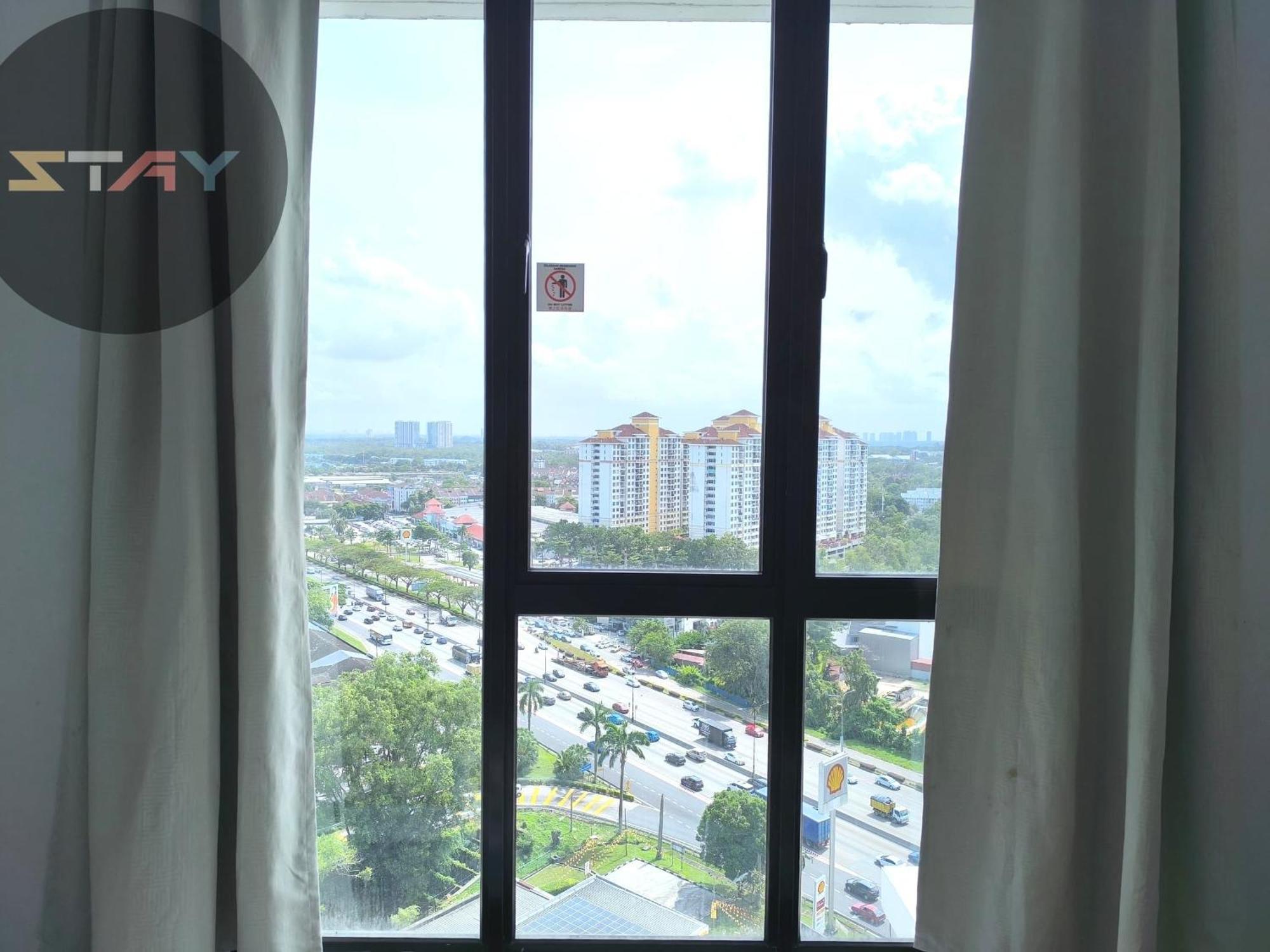 Platino 4Bedrooms Paradigm Mall Netflix By Stay Johor Bahru Exterior photo
